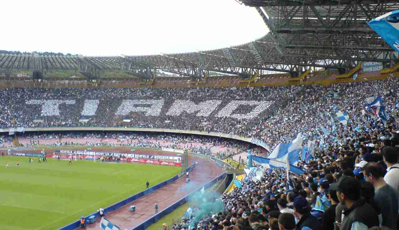 Stadio Maradona - foto Wikimedia Commons - LeBisbetiche.com