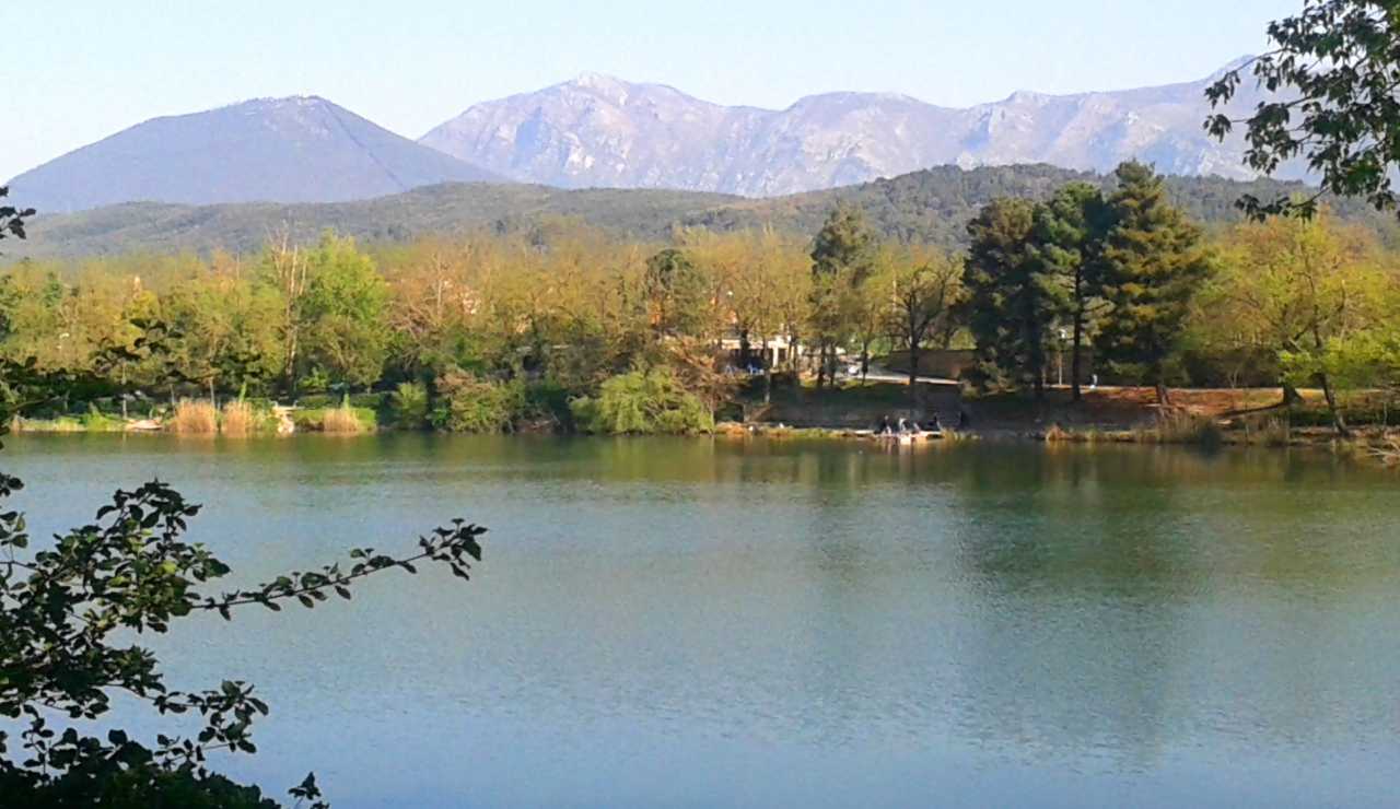 Lago di Telese Terme - LeBisbetiche.com - (Credits Wikimedia Commons)