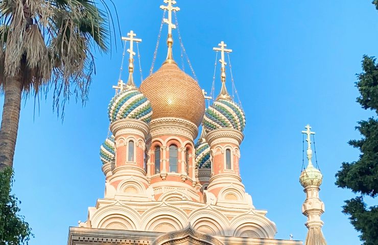 Sommità della Chiesa Ortodossa di Sanremo - LeBisbetiche.com 
