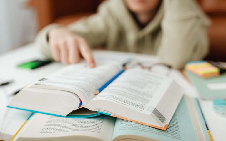 Libri scolastici - LeBisbetiche.com