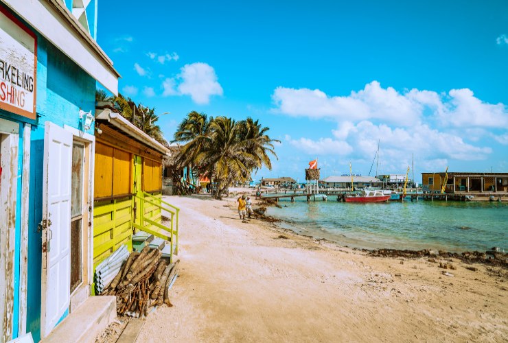Spiaggia in Belize - LeBisbetiche.com