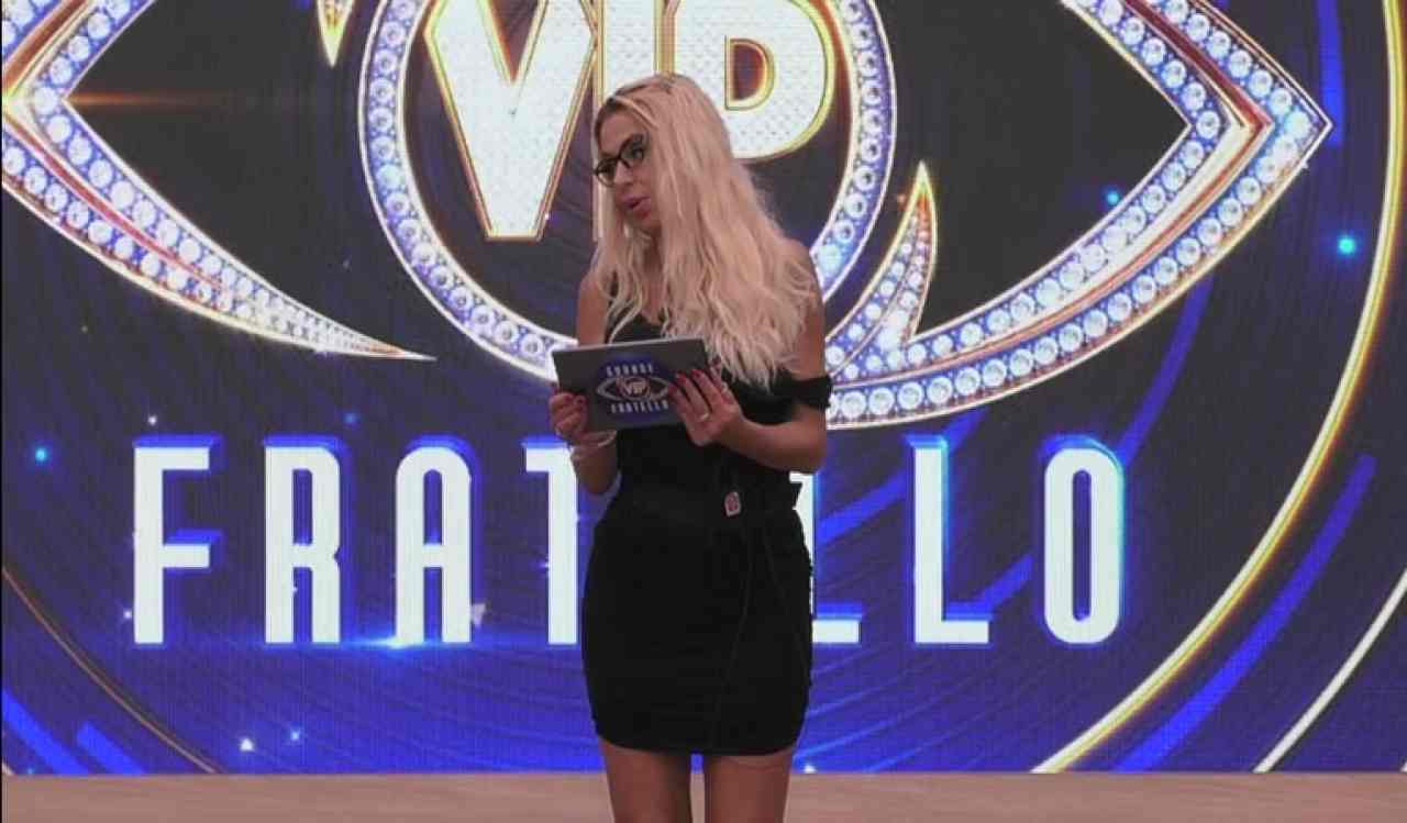 Valeria Marini - LeBisbetiche.com 